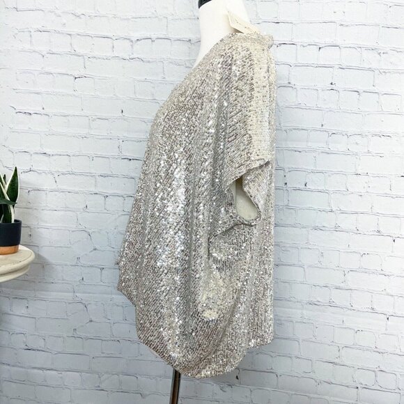 NEW Sofia Collections Sequined Dolman Top Womens S M Silver V Neck Made in Italy - Picture 6 of 10
